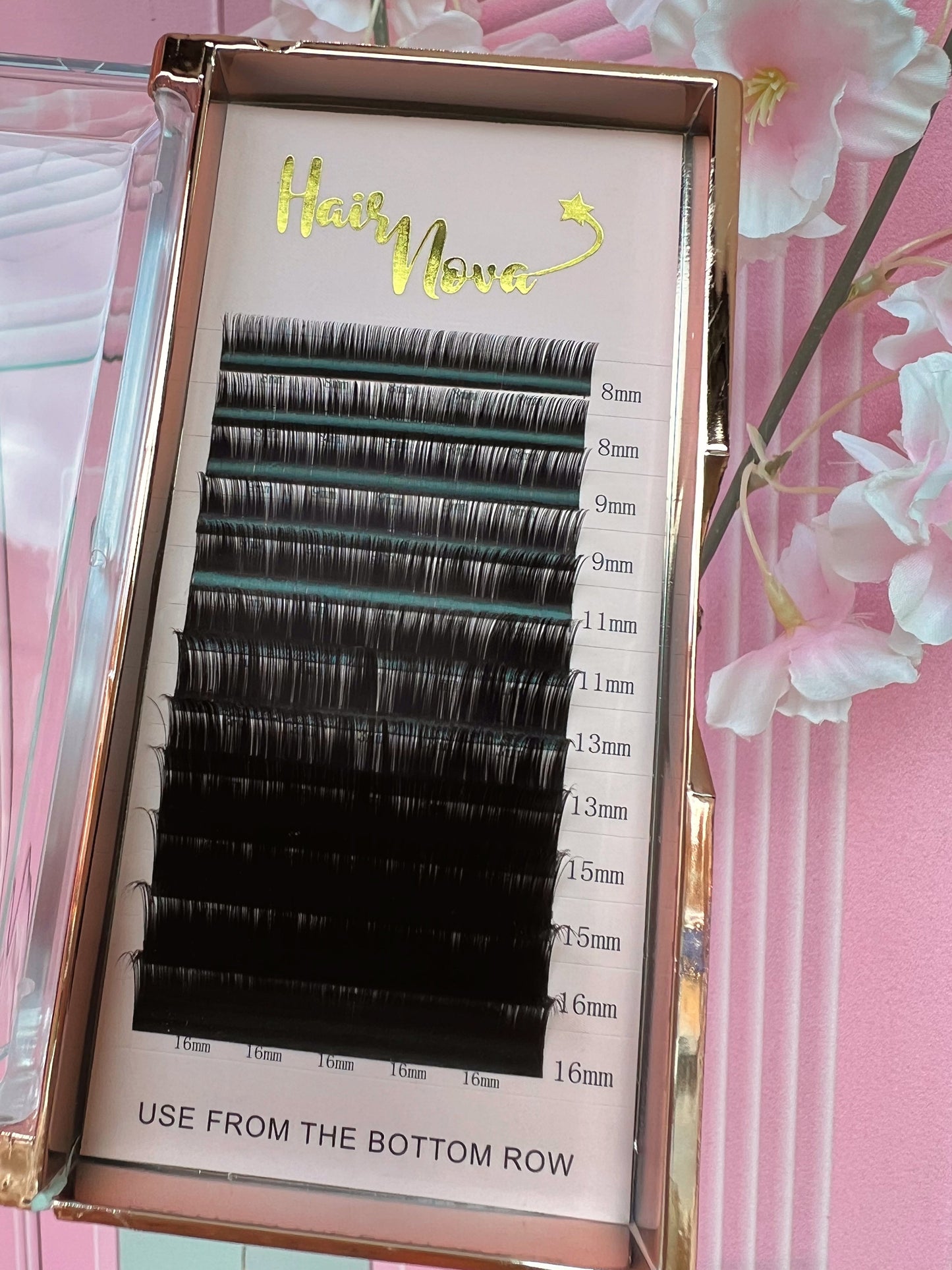 Mixed Lash Tray – Thickness 0.07C – Curl – (8-16mm) – Russian