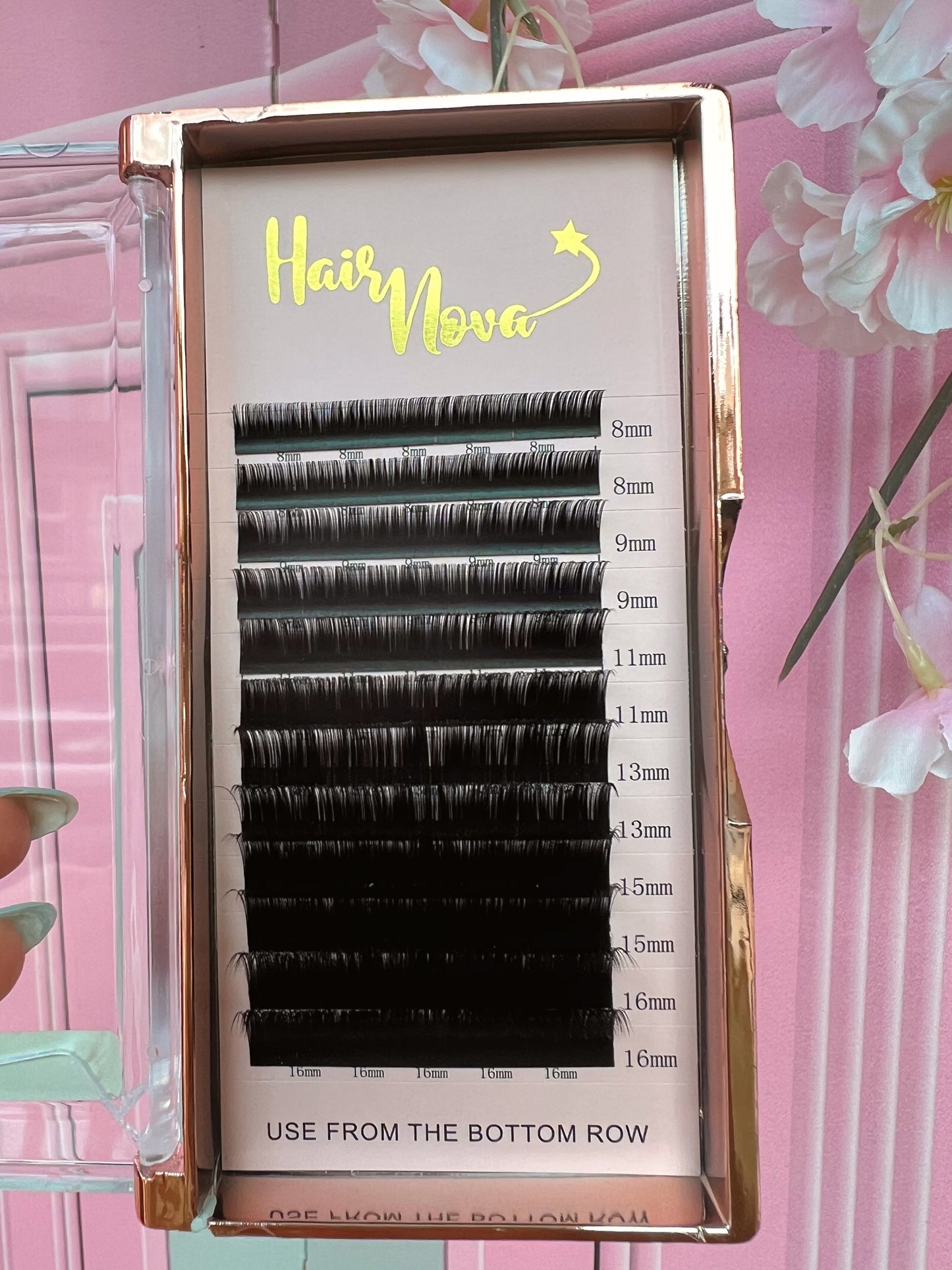 Mixed Lash Tray – Thickness 0.07C – Curl – (8-16mm) – Russian